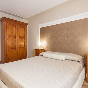 La Perla Apartment
